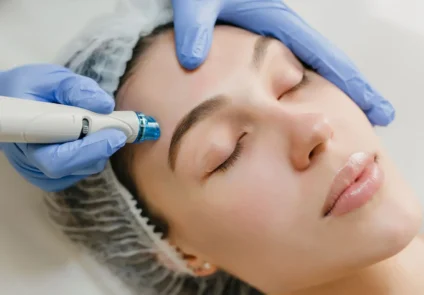 listing-hydrafacial-cilt-bakimi-is-iltili-bir-cilt-i-c-in-kapsamli-rehber